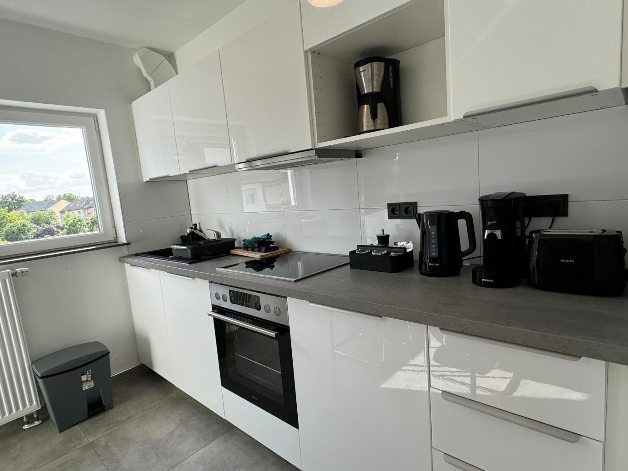 Aparts House - Balkon-Wifi-Kitchen Essen Eksteriør billede