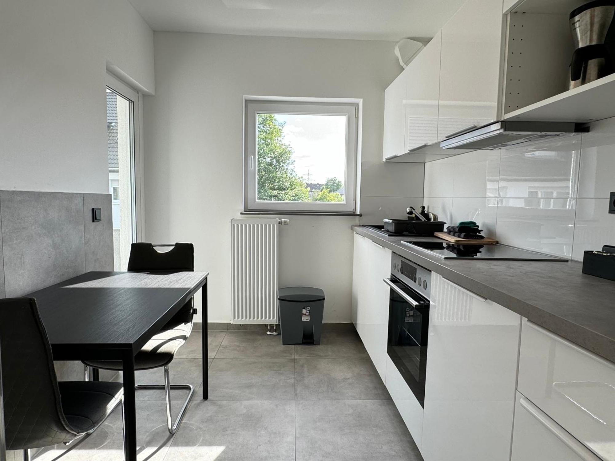 Aparts House - Balkon-Wifi-Kitchen Essen Eksteriør billede